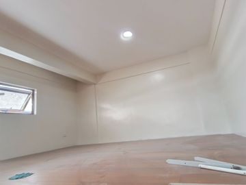 On-going 4 Storey Townhouse Units Located in Laging Handa Quezon City Preselling-JV2
