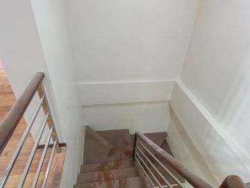 On-going 4 Storey Townhouse Units Located in Laging Handa Quezon City Preselling-JV2