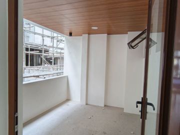 On-going 4 Storey Townhouse Units Located in Laging Handa Quezon City Preselling-JV2