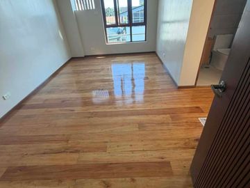 On-going 4 Storey Townhouse Units Located in Laging Handa Quezon City Preselling-JV2