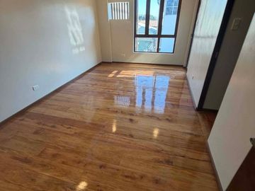 On-going 4 Storey Townhouse Units Located in Laging Handa Quezon City Preselling-JV2