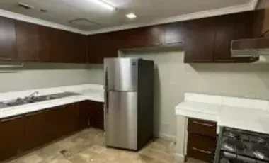 FOR LEASE - Semi-furnished unit with balcony in The Alexandra Condominium, Ortigas Center, Brgy. San Antonio, Pasig City
