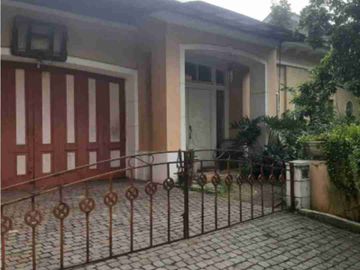 Dijual rumah via lelang 

Lokasi: perumahan megapolitan cinere estate kel.limo kec.limo kota Depok