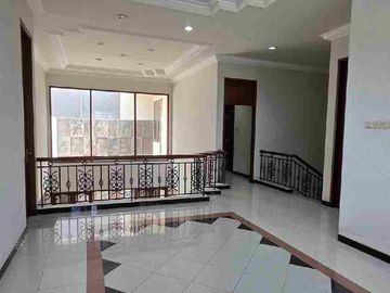 JUAL / SEWA : GRAHA FAMILY SURABAYA