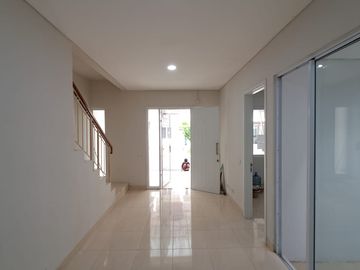 Dijual Cepat Rumah Minimalis Bagus Siap Huni Cluster Anila Vanya Park Bsd City