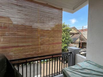 RUMAH LUAS DI TEBET, JALAN LEBAR, GA ADA LAGI YANG LEBIH MURAH DARI INI !