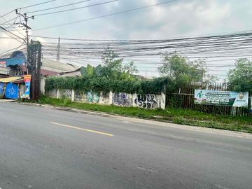 Disewakan tanah luas 2 muka di pinggir jalan raya dekat pintu tol sawangan