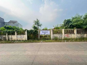 Disewakan tanah luas 2 muka di pinggir jalan raya dekat pintu tol sawangan