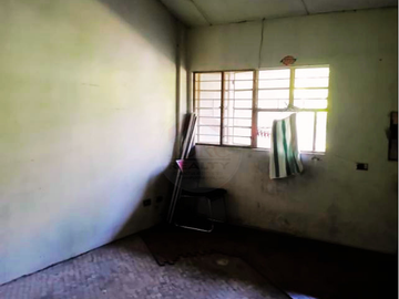 HOUSE AND LOT FOR SALE in Quezon City