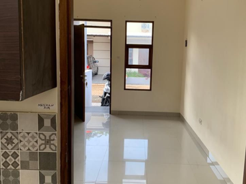 Dijual Rumah Ciganitri - Komplek Spring Garden, Bandung