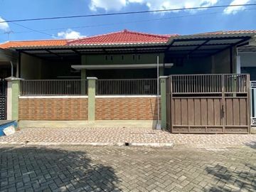 Jual rumah bagus siap huni di rungkut menanggal surabaya timur