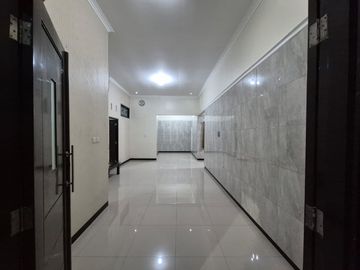 Jual rumah bagus siap huni di rungkut menanggal surabaya timur