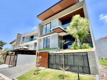 Premium Rumah Gress Minimalis 3 Lt Citraland Depan Dekat Pakuwon