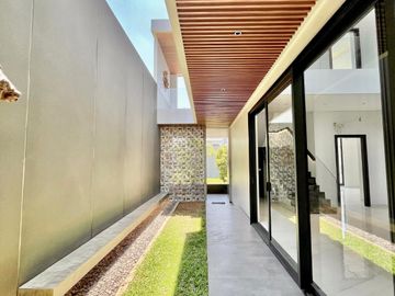 Premium Rumah Gress Minimalis 3 Lt Citraland Depan Dekat Pakuwon