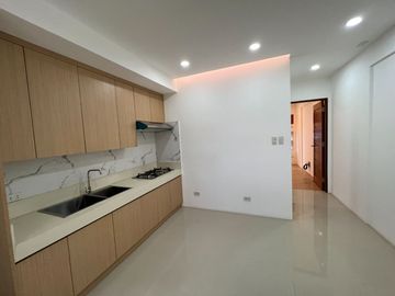 3-Storey 3 Bedroom Townhouse Unit For Sale Located in Project 8 Quezon City Secured w/ CCTV-JV2