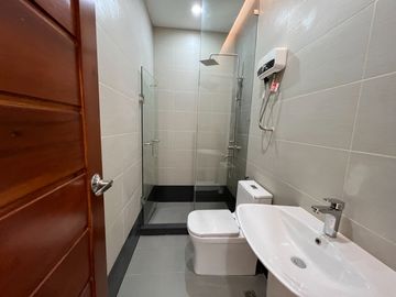 3-Storey 3 Bedroom Townhouse Unit For Sale Located in Project 8 Quezon City Secured w/ CCTV-JV2