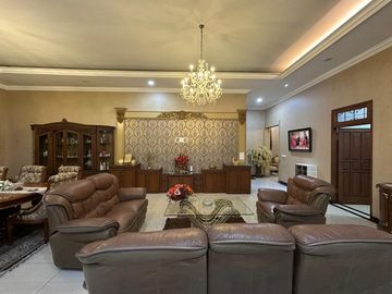 Rumah Di Gayung Kebonsari Surabaya Mewah dan Full Furnsh Strategis