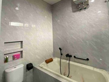 JUAL RUMAH 2 LANTAI DI SERUNI HILLS KRANGGAN BEKASI