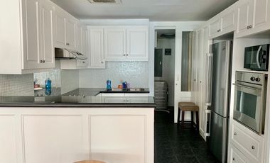 Corner 3BR Fully Furnished Unit for Sale at Penhurst Parkplace, Taguig