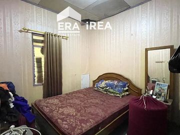 Dijual Rumah 2 Lantai di Solo Dekat Tol Klodran