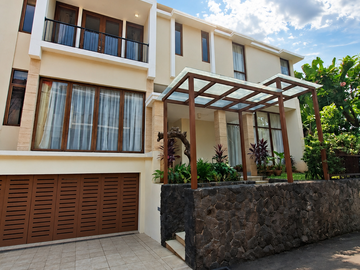 FOR RENT – Expatriate Coumpond House in Ampera, Near To Netherland International School