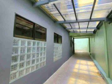 2 Storey 5 Bedroom House and Lot with 6 Car Ports For Rent at Corazon de Jesus San Juan City