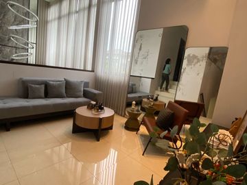 DIJUAL FULLY FURNISHED LAKEWOOD NAVAPARK BSD - Kondisi Mewah Like New seperti rumah contoh  RUMAH SIAP HUNI SANGAT TERAWAT  📍 LAKEWOOD, NAVA PARK, BS