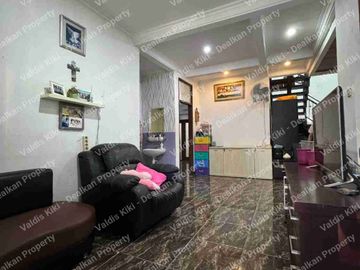 RUMAH SIAP HUNI DI DARMO INDAH SURABAYA BARAT