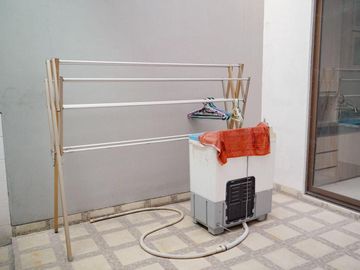 Dijual Rumah 2 Lantai Semi Furnished The Eminent Prestigia BSD City