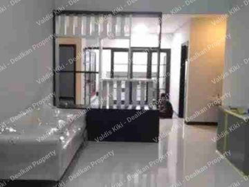 RUMAH MINIMALIS FURNSIH SIAP HUNI DI FULLERTON PLACE CITRALAND UTAMA SURABAYA BARAT