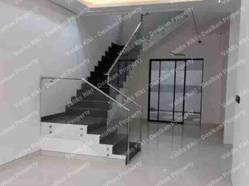 RUMAH MINIMALIS BARU GRESS DI DARMO PERMAI TIMUR SURABAYA BARAT