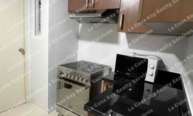 For Lease/Rent Three(3) Bedroom with balcony and 1 Parking _ Two Serendra- Red Oak Tower