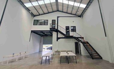 LUXIMA BIZHUB LAKSANA BUSINES PARK TANGERANG BANTEN