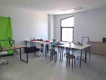 LUXIMA BIZHUB LAKSANA BUSINES PARK TANGERANG BANTEN