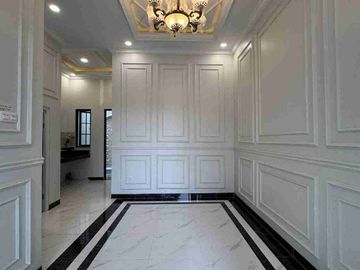 Rumah Mewah Modern Klasik 2 Lantai