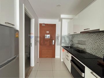 Foreigner Freehold 45 sq.m. Studio Condo in Choeng Mon, Koh Samui.