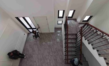 Dijual Rumah Baru/New Di Kemang Pratama Bekasi Kota