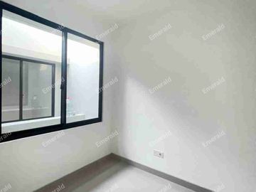 Dijual Rugi Rumah Minimalis Milenial PIK 2