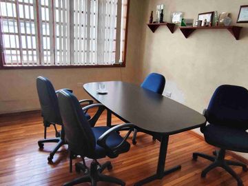 VENDO CASA 418 m2, TERRENO y 600 m2,  de CONSTRUCCIÓN - IDEAL OFICINAS o EDIFICIO 8 PISOS.
