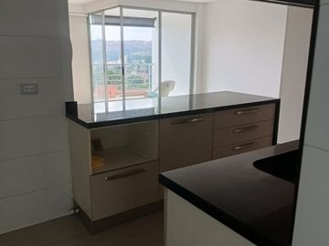 ARRIENDO APARTAMENTO ABADIAS MONTECASINO FLORIDABLANCA