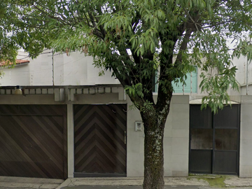Casa en venta en Ciudad Satélite. Gran oportunidad!!