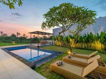 DIJUAL VILLA PERERENAN