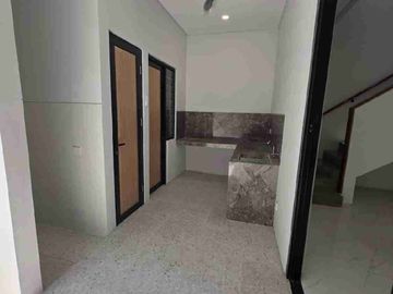 rumah gress di pandugo surabaya
