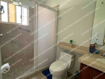 OPORTUNIDAD CASA SEMINUEVA EN VENTA EN RESIDENCIAL  ZONA E ZAPATA