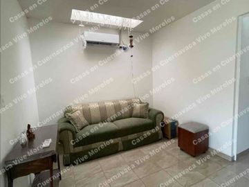 OPORTUNIDAD CASA SEMINUEVA EN VENTA EN RESIDENCIAL  ZONA E ZAPATA