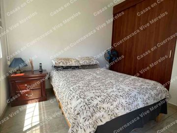 OPORTUNIDAD CASA SEMINUEVA EN VENTA EN RESIDENCIAL  ZONA E ZAPATA