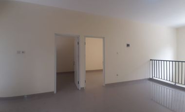 Jual Rumah 3 Lantai Sudah Full Renovasi Di Griya Loka Dekat Akses KRL Rawa Buntu, Tol BSD, Pasmod, Taman Jajan BSD, Dan Kawasan BSD Lainnya