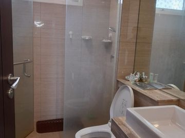 Luxury Living in Apartment Pondok Indah Spacious 134 m² — 2BR, City View, Full Furnished Now Only IDR 6.2 Billion!