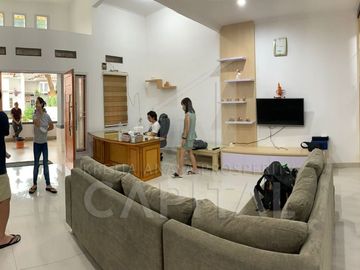 RUMAH FULL FURNISHED DI KOTA BARU PARAHYANGAN JINGGA BUANA KULON