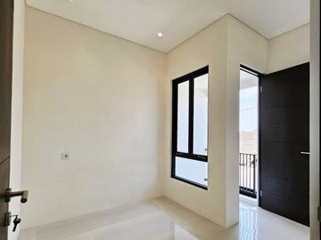 Rumah Baru Perumahan Ikan Cakalang Tunjungsekar Blimbing Malang